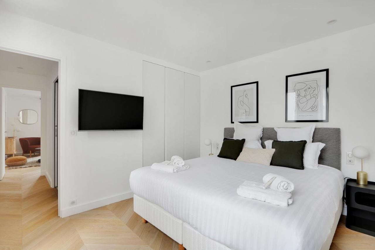 פריז Pick A Flat'S Apartment On Place Du Tertre מראה חיצוני תמונה